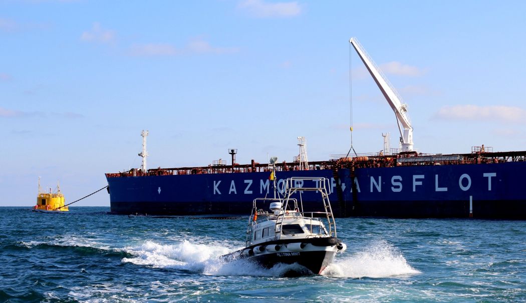 Țițeiul kazah KEBCO, în topul cererii europene - midia-marine-terminal-spm-discha-1713430365.jpg