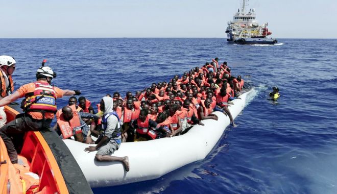 Mai mult de 500 de migranți vor debarca în Italia - migrantiitalia-1529327352.jpg