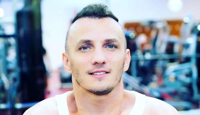 Mihai Trăistariu a primit un cadou inedit! Artistului i s-a oferit un loc de veci în Piatra Neamț
