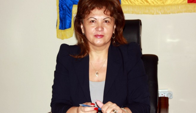 Cum a schimbat primarul Ancuța Belu fața comunei Mihail Kogălniceanu - mihailkogalniceanuancutabelu1-1383765966.jpg