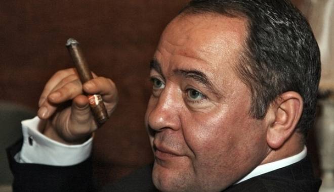 Apropiat al lui Vladimir Putin, găsit mort într-un hotel din SUA - mihaillesinskandali-1446882816.jpg