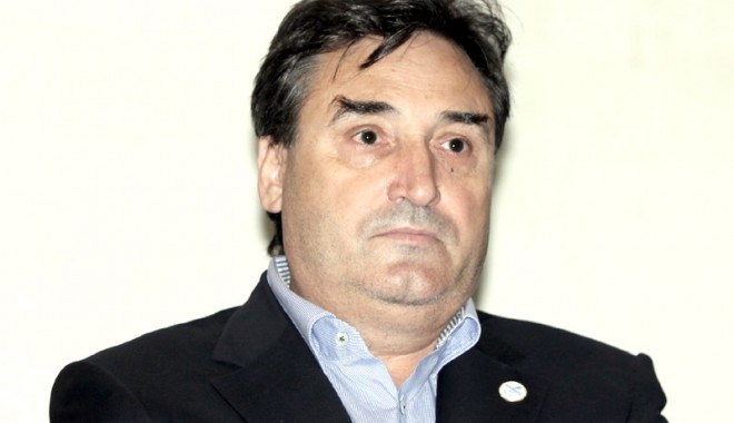 Deputatul Mihai Lupu vrea să se revină la admiterea în liceu prin examene naționale - mihailupu-1379610185.jpg