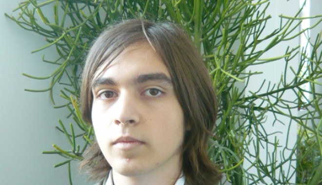 Premiu de excelență pentru Mihai Radu Popescu - mihairadupopescu1319136282-1331663253.jpg
