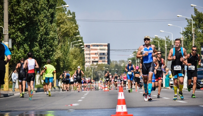 Mii de participanți la o nouă ediție TriChallenge Mamaia - miide-1505318544.jpg