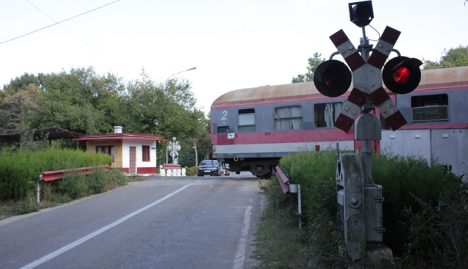 Mii de sancțiuni pentru șoferi și pietoni, la trecerea de cale ferată - miidesanctiuni-1504800752.jpg