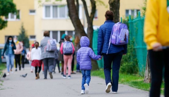 Ministerul Educaţiei anunţă schimbări referitoarea la funcționarea școlilor de săptămâna viitoare - miisteruleducatiei-1636728913.jpg