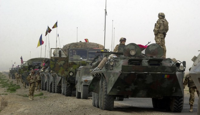 Un militar român a fost rănit în Afganistan în urma deflagrației unui dispozitiv exploziv improvizat - militar-1356023174.jpg