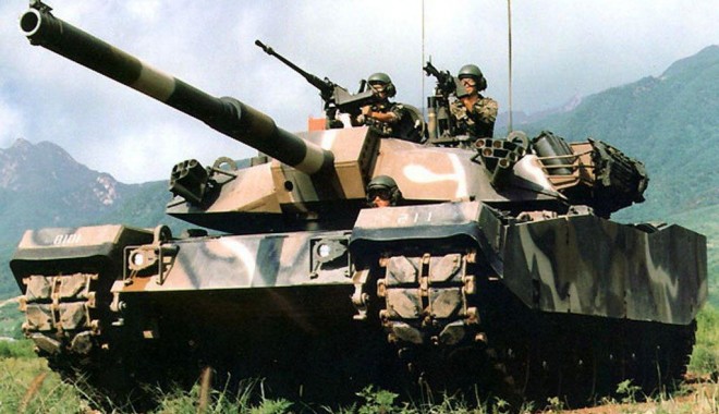 Militarii români participă cu tancuri la exerciții comune cu americanii - militar-1398843755.jpg