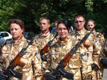 Avantajele pe care ți le oferă o carieră militară - militar2-1345215594.jpg