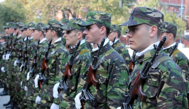 Cinci studenți de la Academia Tehnică Militară au fost răniți de o grenadă - militari-1485501322.jpg