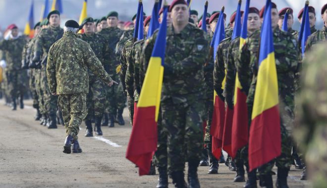 Marinarii militari sărbătoresc Ziua Imnului - militari-1532690889.jpg