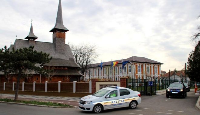 Militari în sprijinul autorităților locale - militari-1585236557.jpg