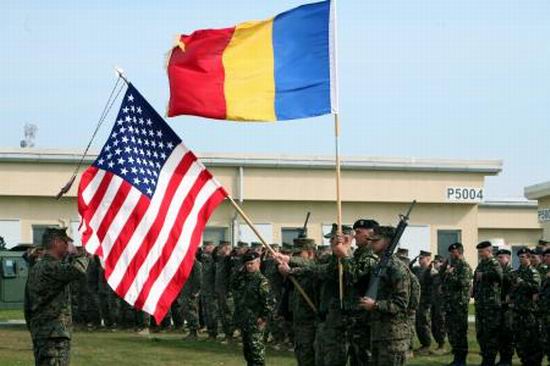 SUA transportă armament în Afganistan prin baza de la Kogălniceanu - militariamericanilamihailkogalni-1311835505.jpg