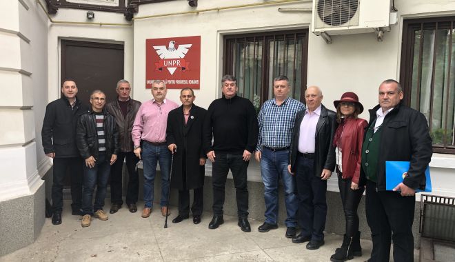 Militarii veterani, la discuții cu Gabriel Oprea. 