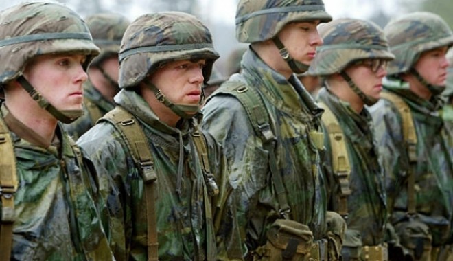 Ziua Rezervistului Militar, sărbătorită de pompierii constănțeni - militarisua44700200-1401443794.jpg