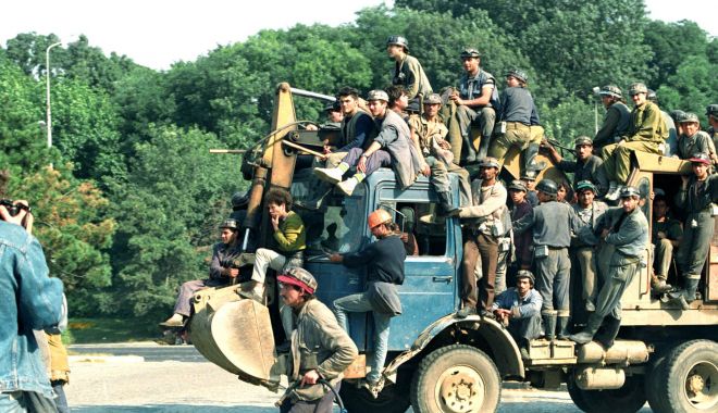 Dosarul „Mineriadei”, restituit la procurori. Ancheta trebuie refăcută de la zero! - mineriada-1607627632.jpg