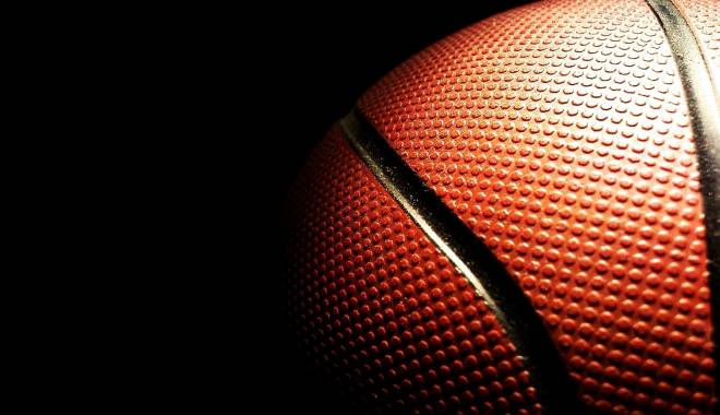 Baschet masculin: România candidează la organizarea unei grupe a Eurobasket 2017 - minge-1446745147.jpg