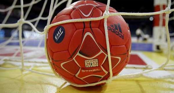 Naționala Feminină de Handbal a României află, vineri seară, cu cine va juca la Rio - minge-1461915756.jpg