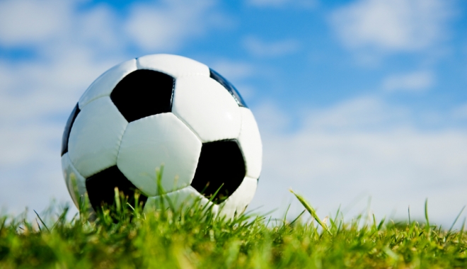 Fotbal / Supercupa României va avea loc pe 16 iulie, pe Cluj Arena - minge-1466860442.jpg