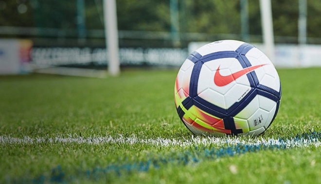 Fotbal / Naționala de tineret a României, victorioasă în Bosnia cu 3-1 - minge-1504291755.jpg