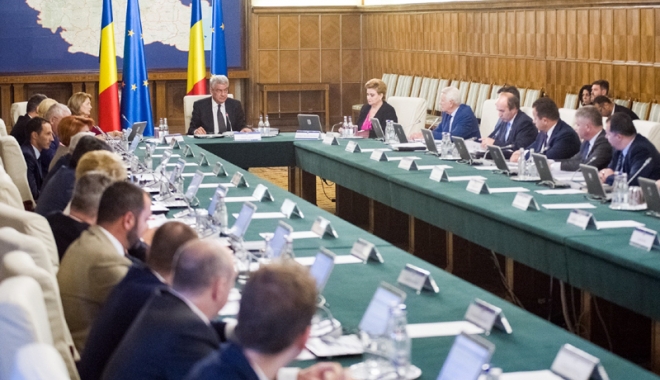 Tudose pregătește schimbări în Guvern? Ministrul Cucu, primul vizat - minisrultudoseschimbariguvern-1503329904.jpg