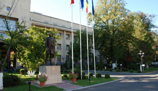 MAE a înaintat mai multe propuneri de ambasadori - minister-1643982886.jpg