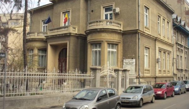 Protest la Institutul 
