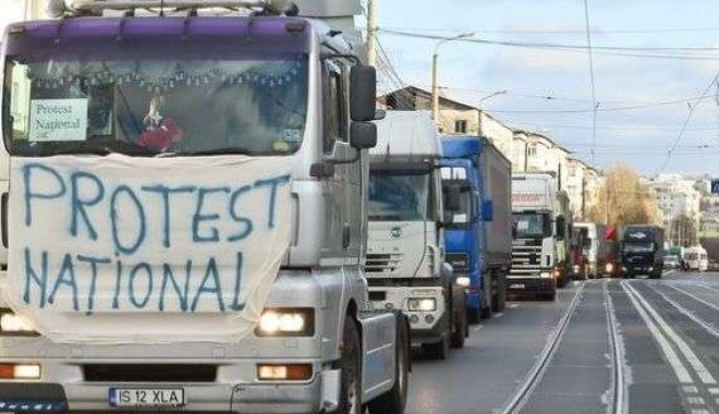Transportatorii au anunțat următorul protest - ministeruldefinanteneintalnimazi-1477291524.jpg