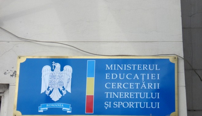 Ministerul Educației, amendat de CNCD din cauza discriminării într-un liceu din Capitală - ministeruleducaiei-1369241903.jpg