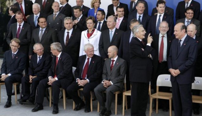 Miniștrii de Finanțe ai UE nu au reușit să găsească idei noi de combatere a crizei - ministrii-1316353394.jpg