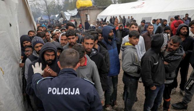 Ministrul Securității din Bosnia cere izolarea forțată a migranților - ministrul-1584623093.jpg