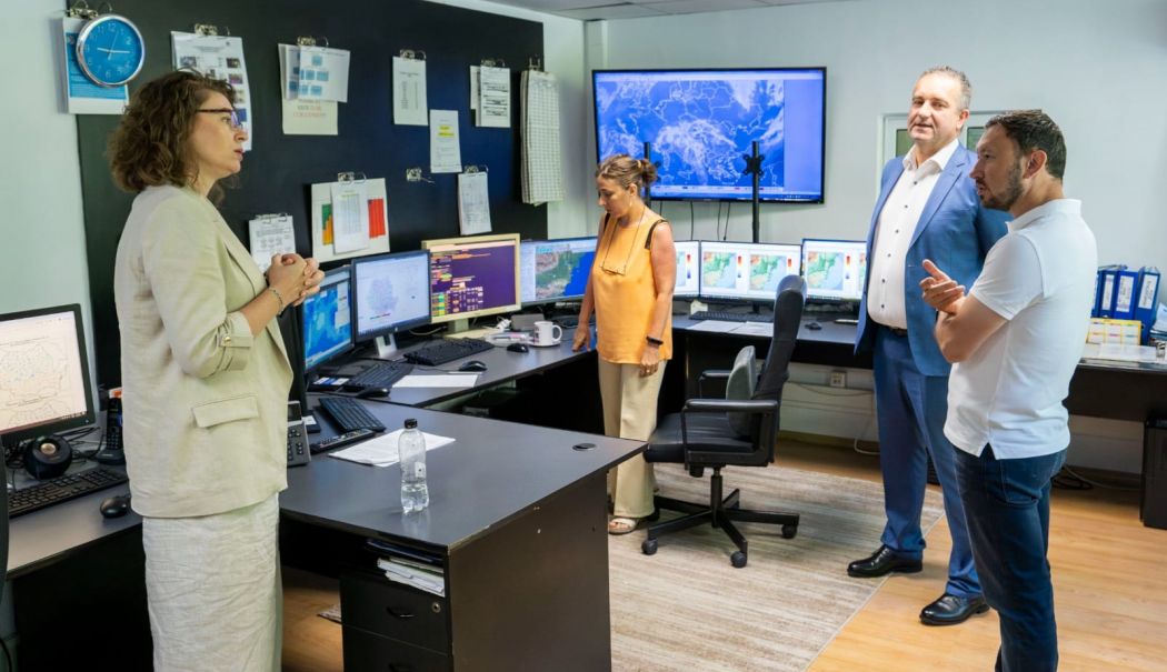 Ministrul Mediului, vizită importantă la Stația Meteorologică de la Constanța - ministrul-mediului-1719402730.jpg