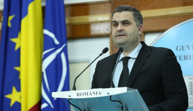 Leș, la ceremonia de repatriere a românilor uciși în Afganistan: România rămâne neclintită în combaterea terorismului - ministrulaparariinationalegabrie-1568117908.jpg