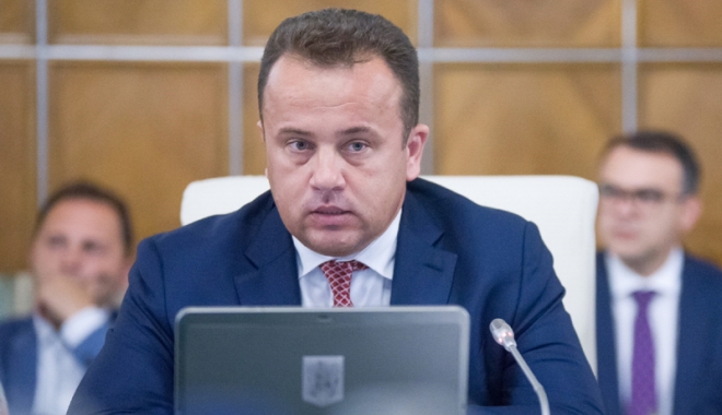 Când vor primi angajații din învățământ salariile. Ce spune ministrul Liviu Pop - ministrulliviupop-1515596167.jpg