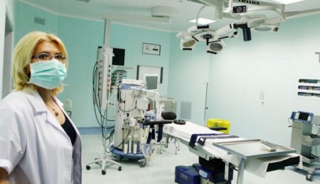 Sanitas susține salarizarea în funcție de performanțe - ministrulsanatatiipropunecamedic-1358255032.jpg