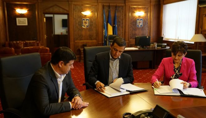 Ministrul Sorin Grindeanu dă startul modernizării porturilor Brăila și Galați - ministrulsoringrindeanudastartul-1670605216.jpg