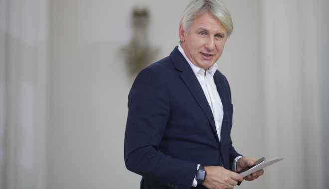 Ministrul Eugen Teodorovici: 