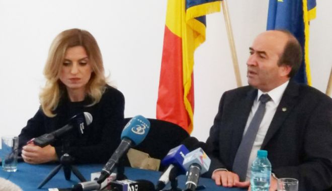 Ministrul Justiției, Tudorel Toader, vizită la Constanța pentru a inspecta locul viitoarei arhive a instanțelor - ministrultoader-1526401754.jpg