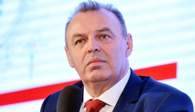 Ministrul Transporturilor laudă managementul administrației portului Constanța - ministrultransporturilorlaudaman-1533822311.jpg