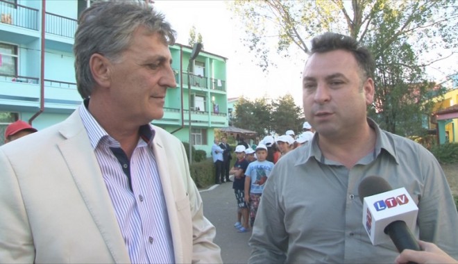 Ministrul MAI, în vizită în tabăra din Năvodari - ministrutabara-1346264304.jpg