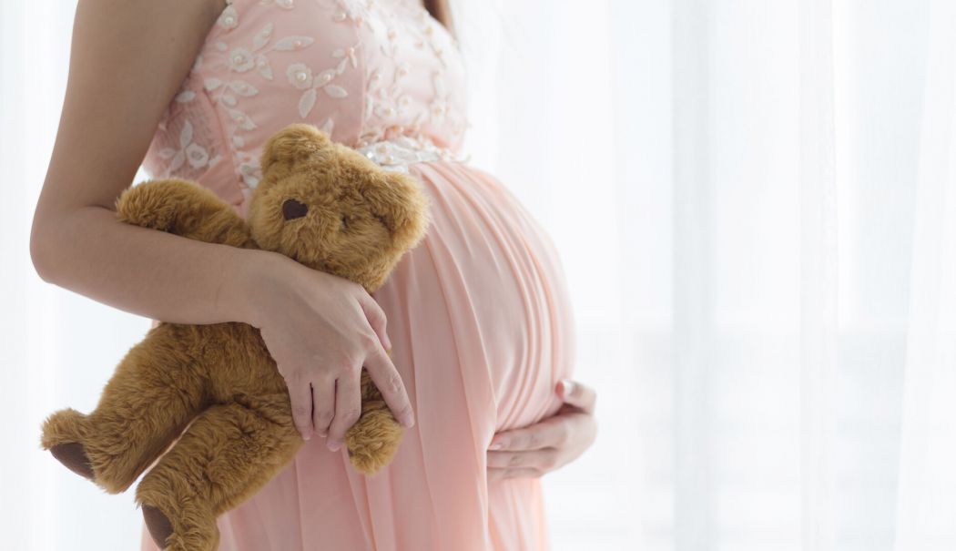 Bărbat de 51 de ani, arestat după ce a lăsat însărcinată o minoră. Totul începuse când ea avea 13 ani - minora-1760718813.jpg