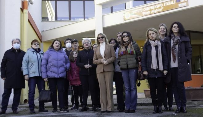 Schimb de bune practici între Colegiul „Mircea” și partenerii Proiectului Erasmus+ „Trei mări bilingve