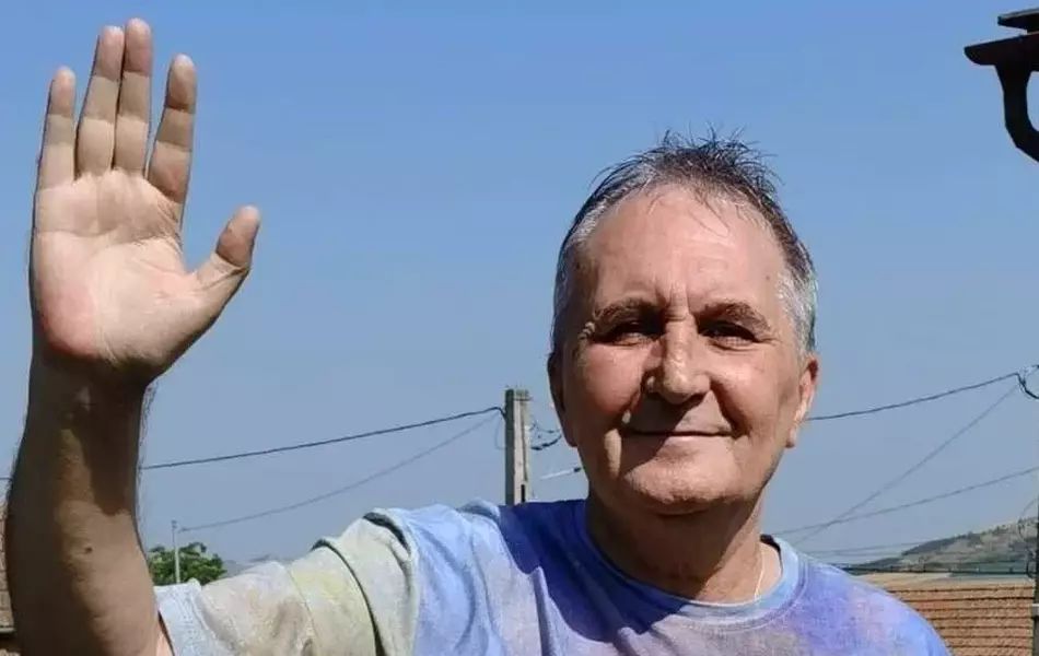 Fostul primar și interpretul hitului „Omul bun și pomul copt”, Mircea Rusu, eliberat din închisoare