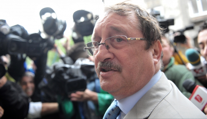 Mircea Băsescu rămâne după gratii! - mirceabasescu-1478081608.jpg