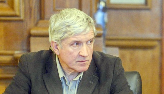 Instanța supremă ia o decizie pe 12 iunie în cazul incompatibilității lui Mircea Diaconu - mirceadiaconu-1338895585.jpg