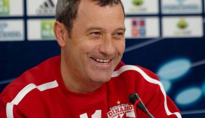 Fotbal / Mircea Rednic, noul antrenor al lui Dinamo - mircearednic-1430908435.jpg