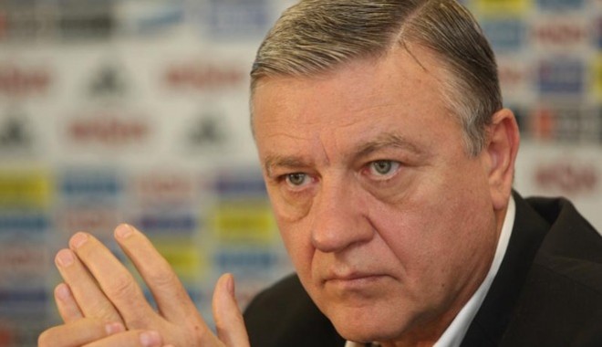Mircea Sandu: 