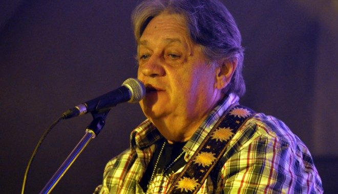 Mircea Vintilă,  în recital la Constanța - mirceavintila1-1352395826.jpg