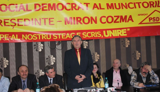 Miron Cozma și-a lansat partid la Constanța - mironcozma-1331917579.jpg