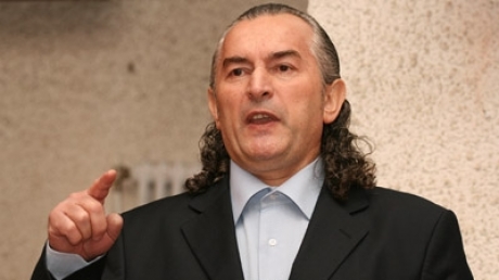 Miron Cozma își lansează partidul - mironcozma52242600-1319192562.jpg